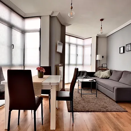 Apartment Housing La Girola *